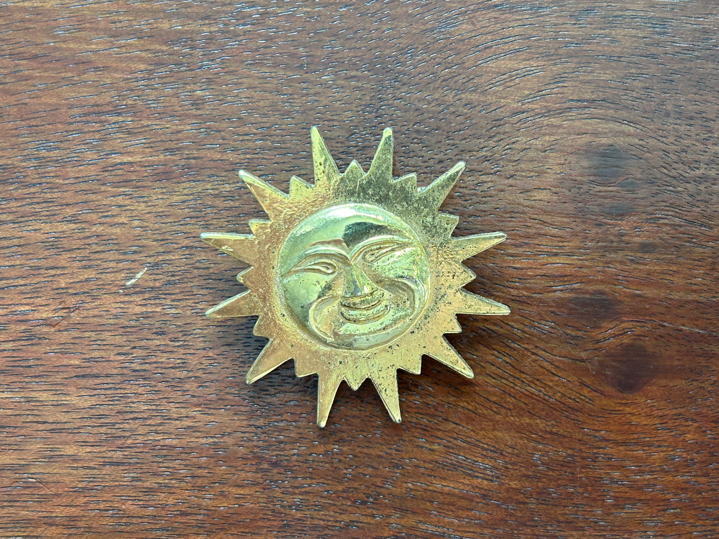 Vintage Gold Tone Metal Sunface Sun Face Brooch Pin