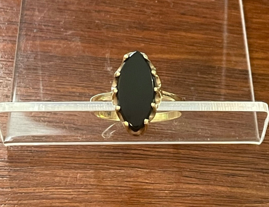 Designer AJA 10k Yellow Navette Black Onyx Stone Prong Ring Sz 5.75