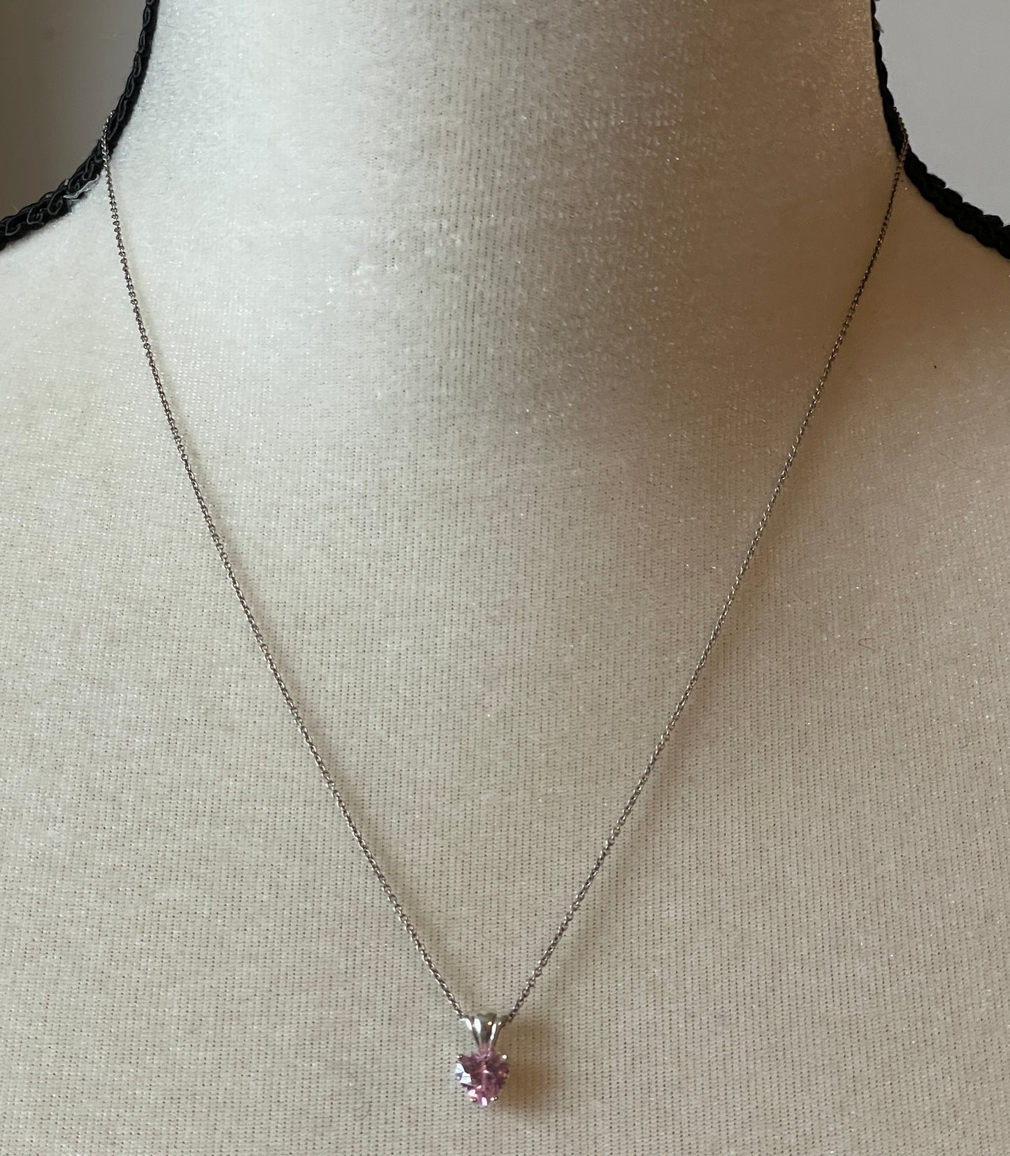 Vintage Sterling Silver 925 Chain Necklace Small Pink Glass Stone Heart Signed LCM