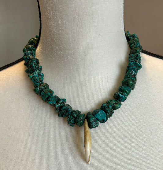 Vintage Heishi Shell Chunky Turquoise Claw Necklace