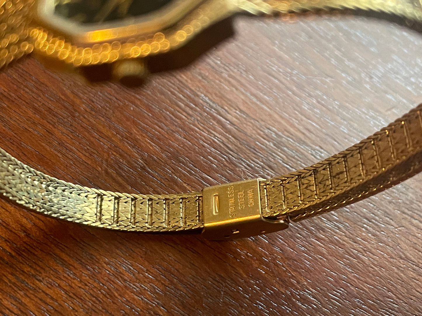 Vintage Elgins Women's Wristwatch Black Dial Herringbone Gold Tone Band