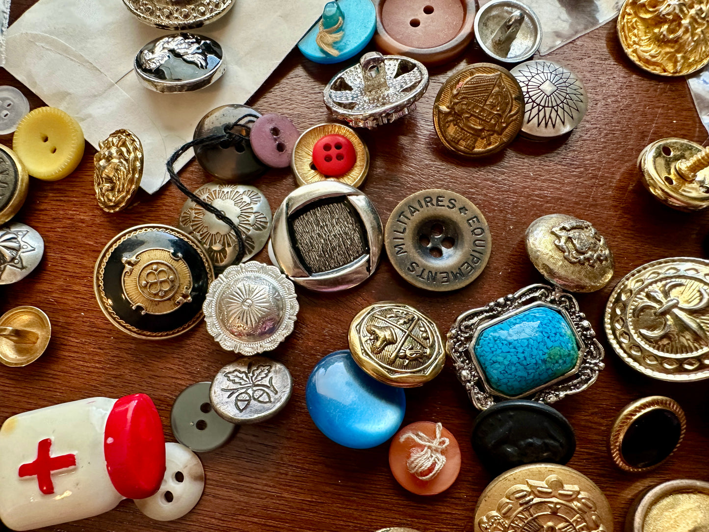 Vintage Button Lot Lion Nursing Miltary Gold Cabochon Enamel Earrings Covers
