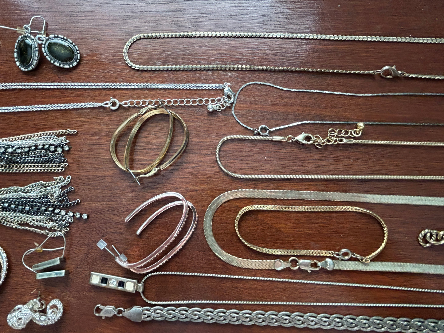 Lot Vintage to Now Jewelry Silver Gold Tone Chain Necklaces Bracelets Earrings