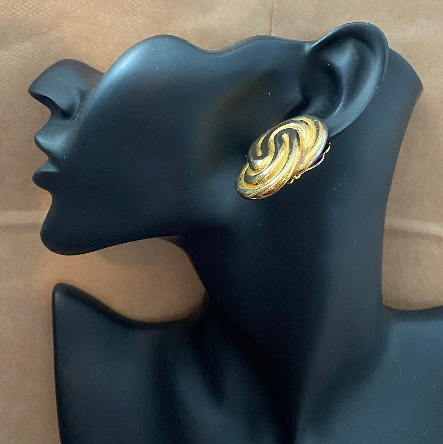 Vintage Gold Tone Signed Anne Klein Knot Large Clip on Earrings