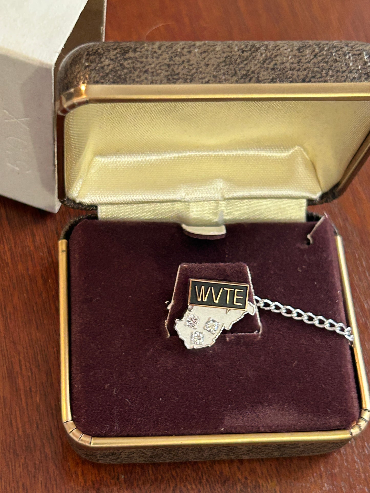 Vintage 10k Gold Diamond Advertising WVTE Employee Tie Tack in Box