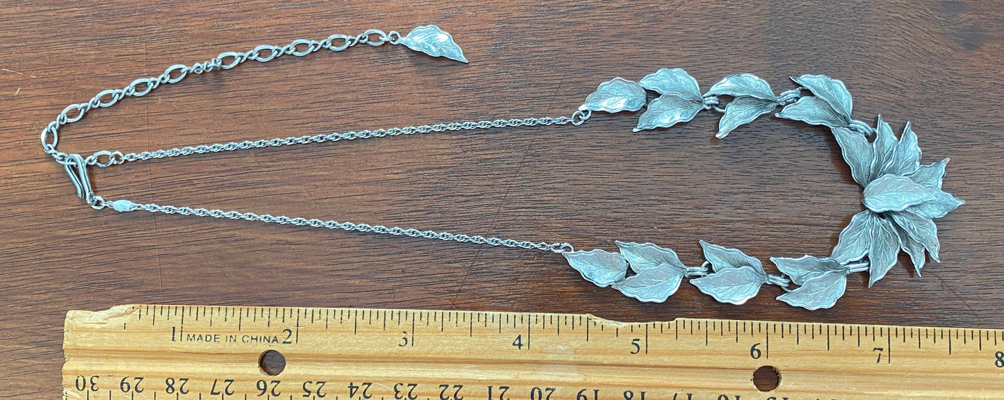 Vintage Signed Wells Sterling Silver 925 Leaf Adjustable Necklace