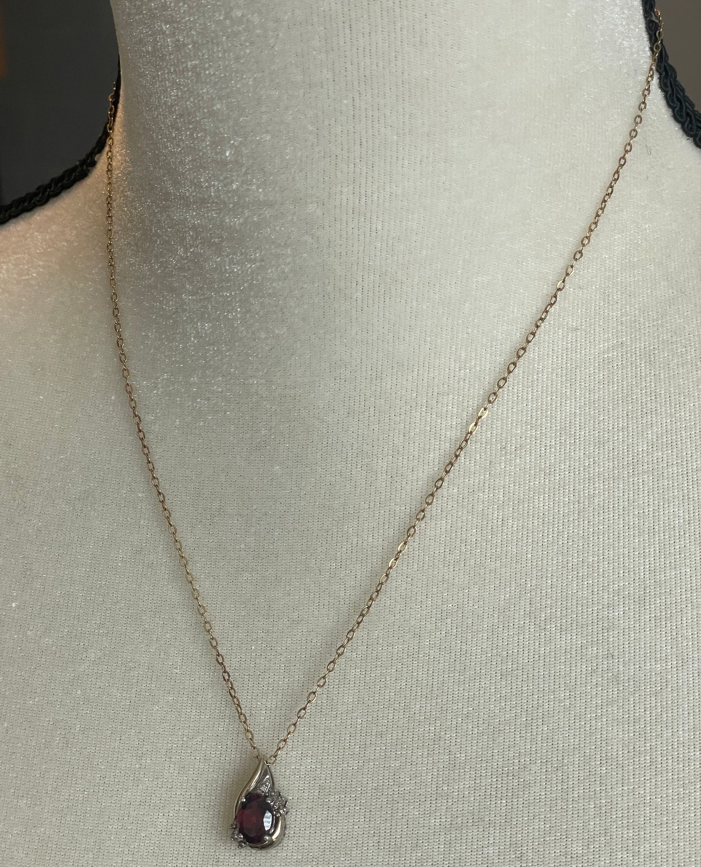 Vintage 10k Sterling Silver 925 Red Stone Diamond Accent Pendant Chain Necklace