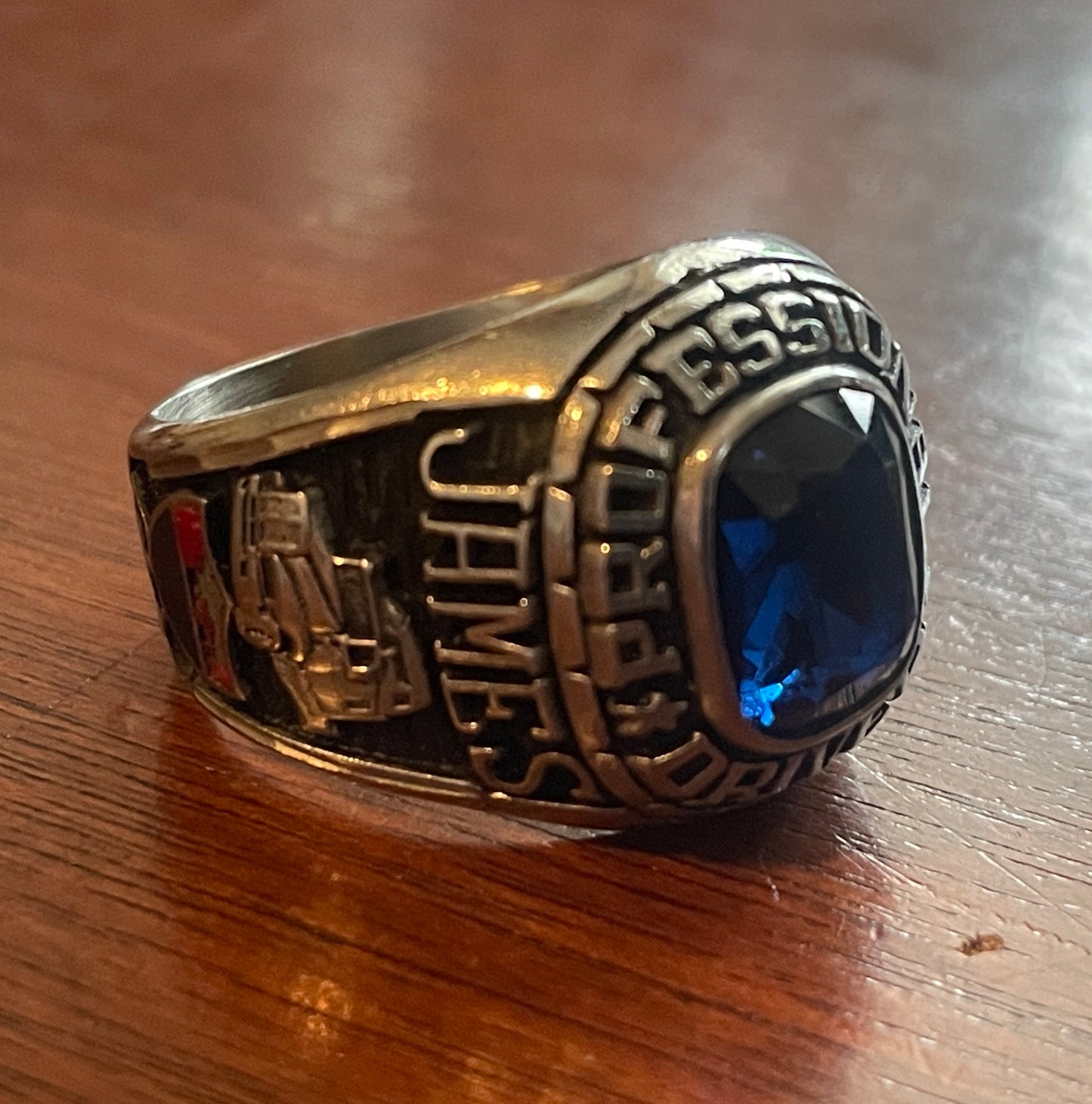 Vintage R Johns LTD 1986 Professional Driver Class Ring Blue Stone Sz 12