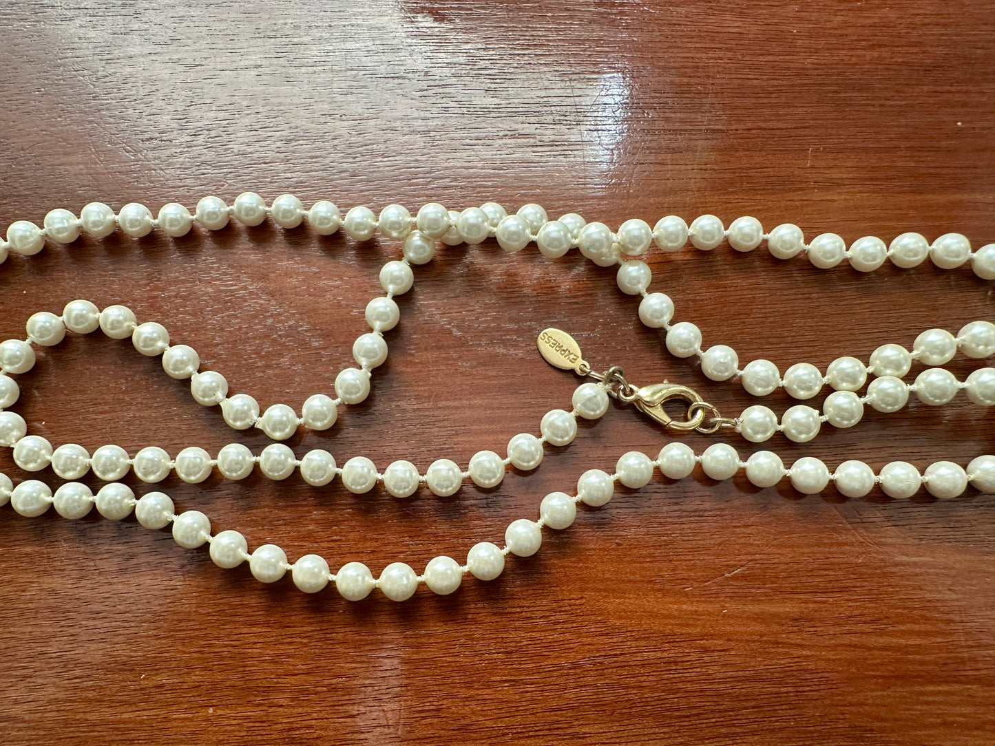 Express Vintage Style Faux Pearl Pendant Necklace Drop Earrings Gold Tone Set