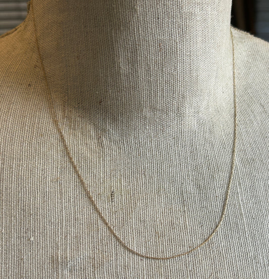 10k Yellow Gold Thin Chain Link Necklace 19" Long