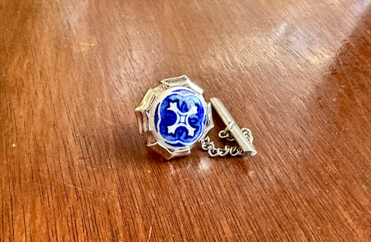 Vintage Silvertone White Blue Enamel Tie Tack Lapel Pin Delft Enamel Ceramic