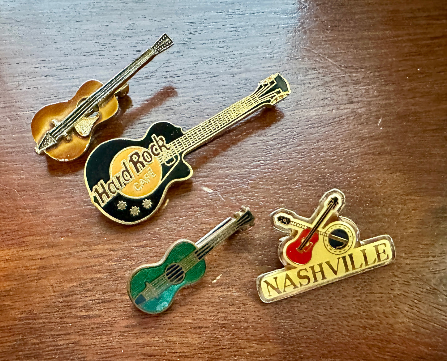 Vintage Enamel Guitar Music Brooch Pin Nashville Hard Rock Instrument