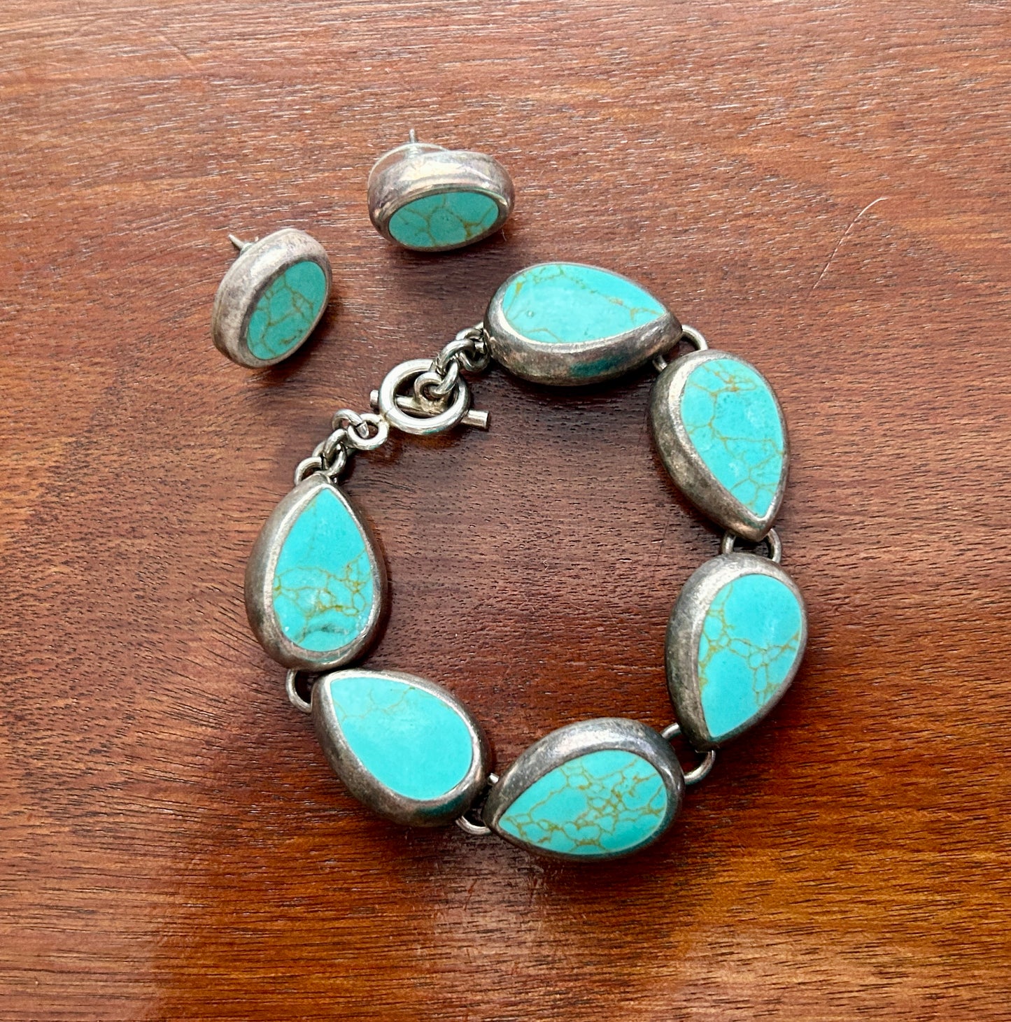 Sterling Silver 925 Pear Tear Drop Shaped Turquoise Toggle Bracelet Earrings Set