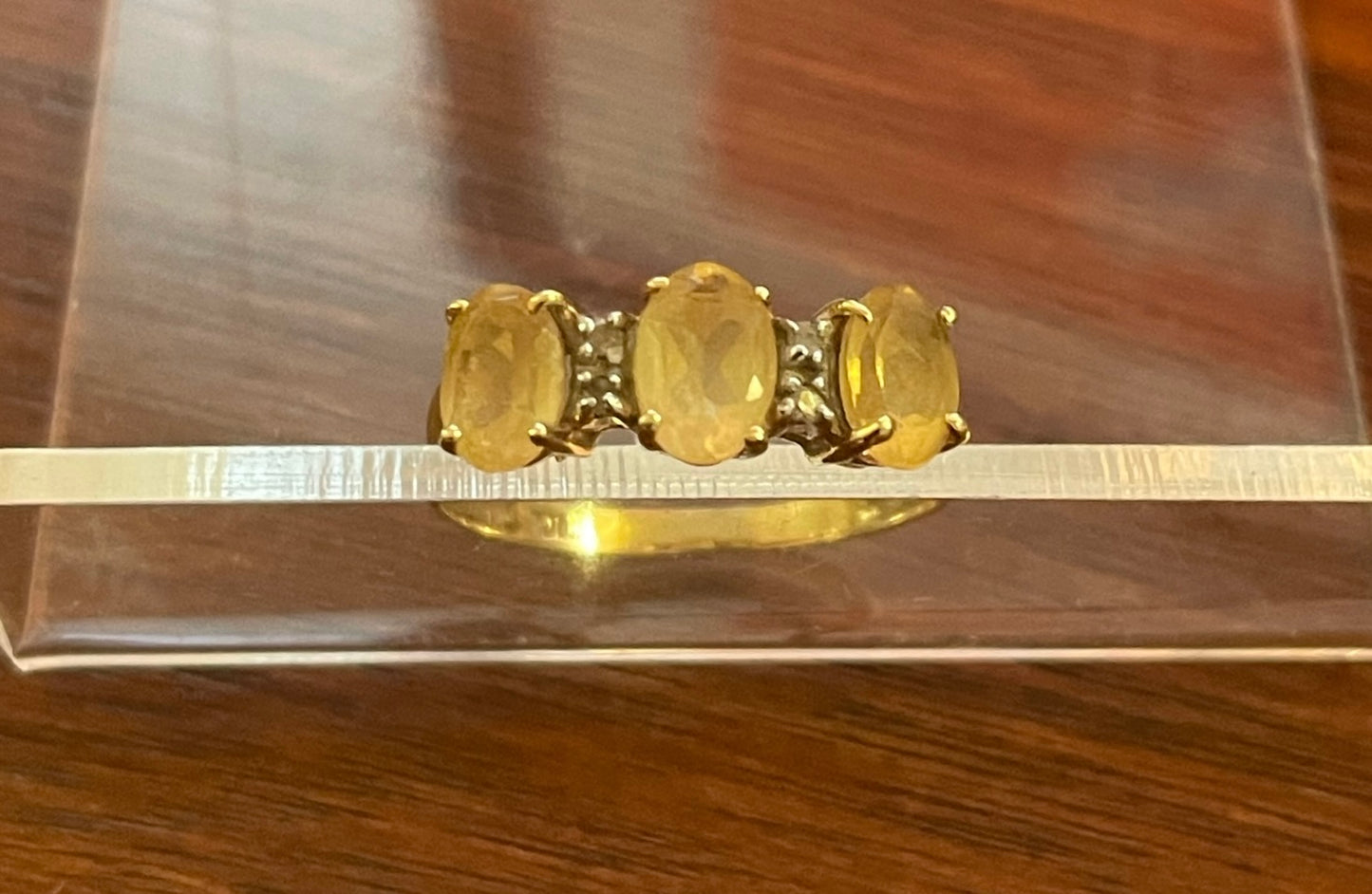 10k Yellow Gold 3 Citrine Stone Diamond Accent Ring Sz 7