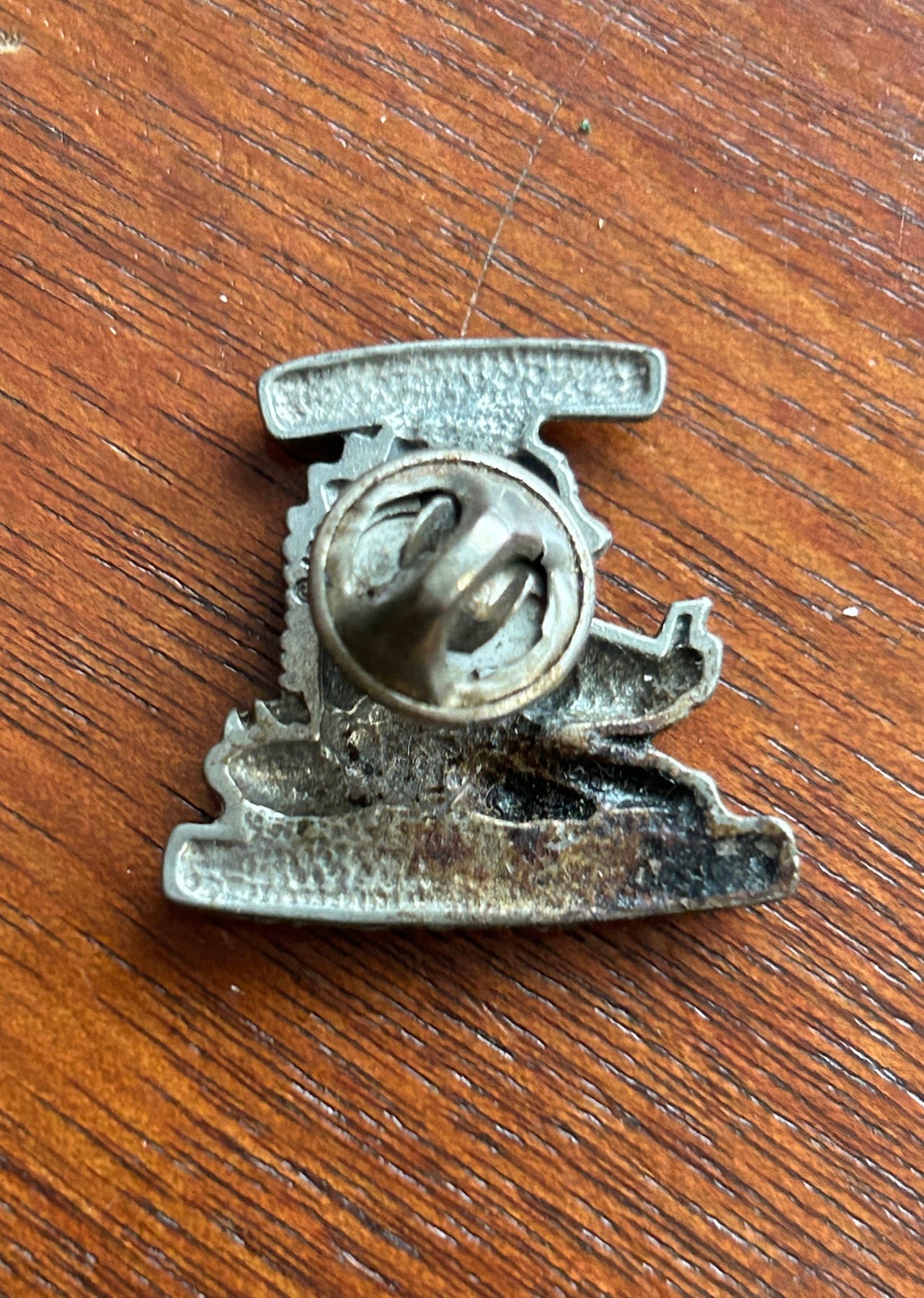 Vintage IFS "Reading is Dino-Mite" Silver Pewter Tone Dinosaur Lapel Pin Pinback