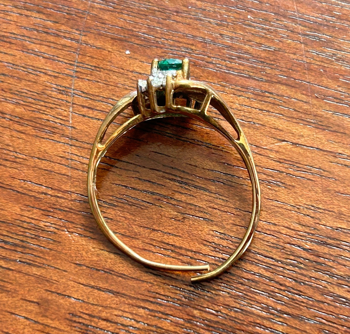 Vintage 14k Yellow Gold Synthetic Emerald & Diamond Adjustable Ring