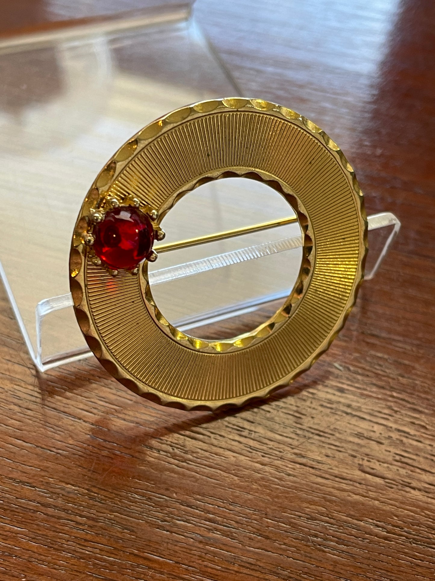 Vintage Signed Beau Jewels Gold Tone Red Glass Cabochon Brooch