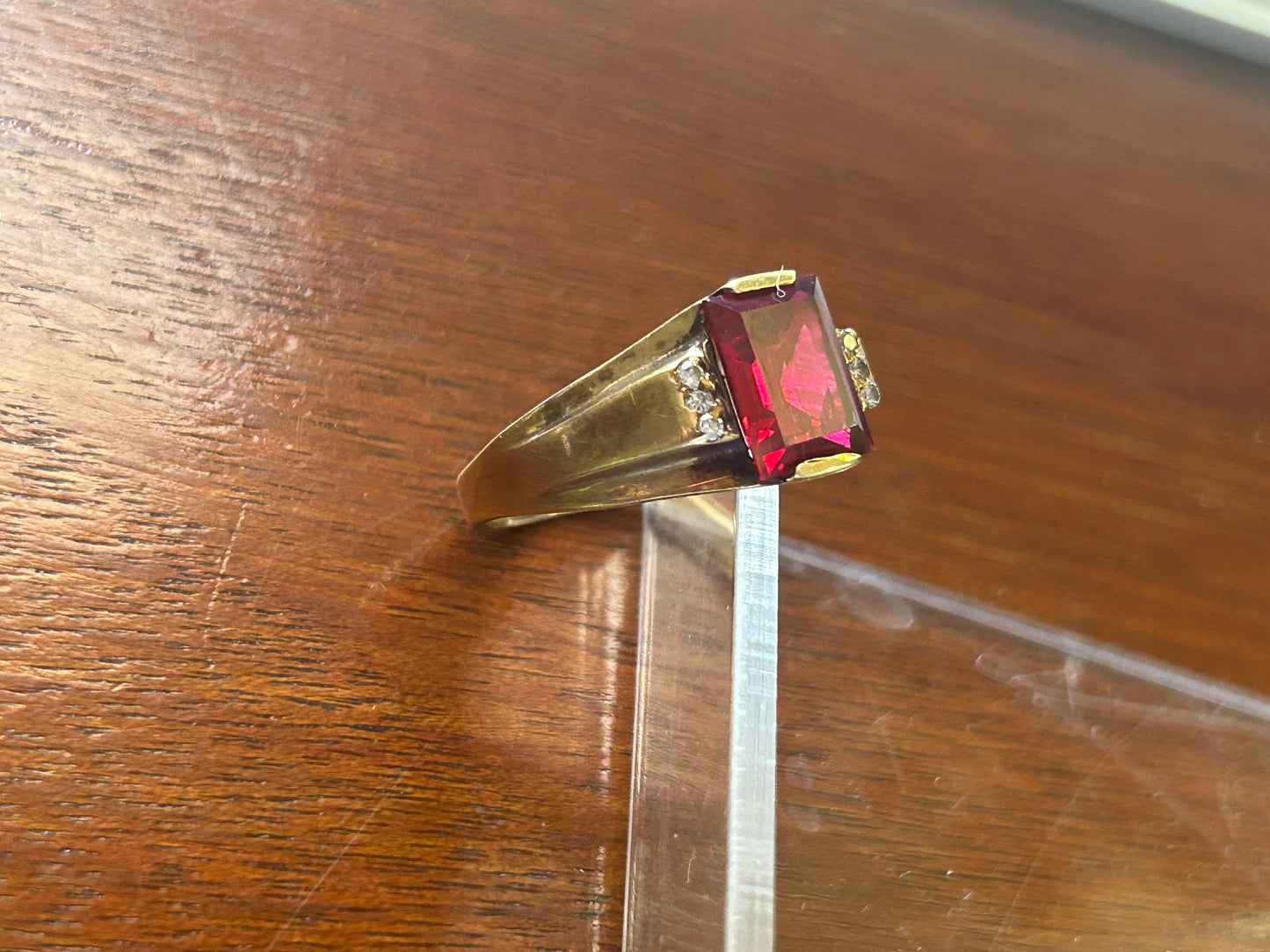 Vintage Mens 14k Yellow Gold Simulated Ruby Signet Ring Sz 8.25