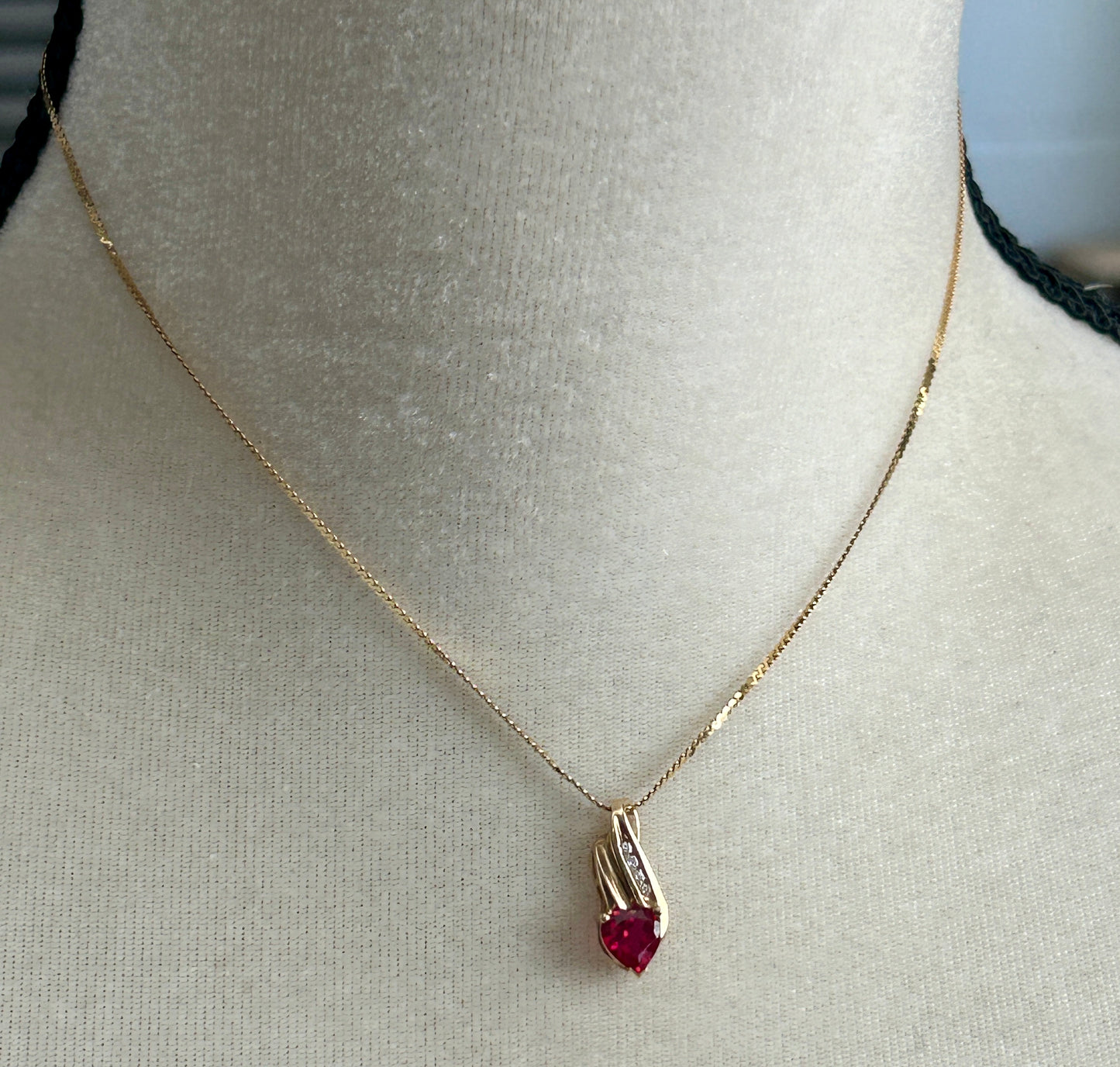 10k 14k Yellow Gold Chain Pendant Necklace Red White Cubic Zirconia Heart