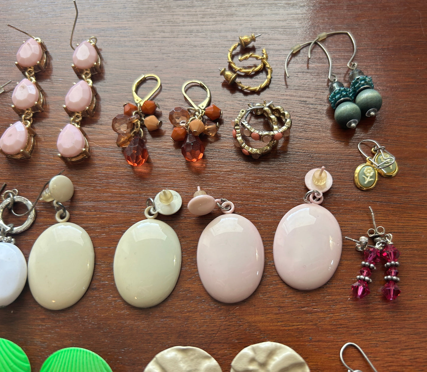 Vintage to Now Pierced Earrings Lot 28 Pairs Faux Tortoise Shell Copper Enamel