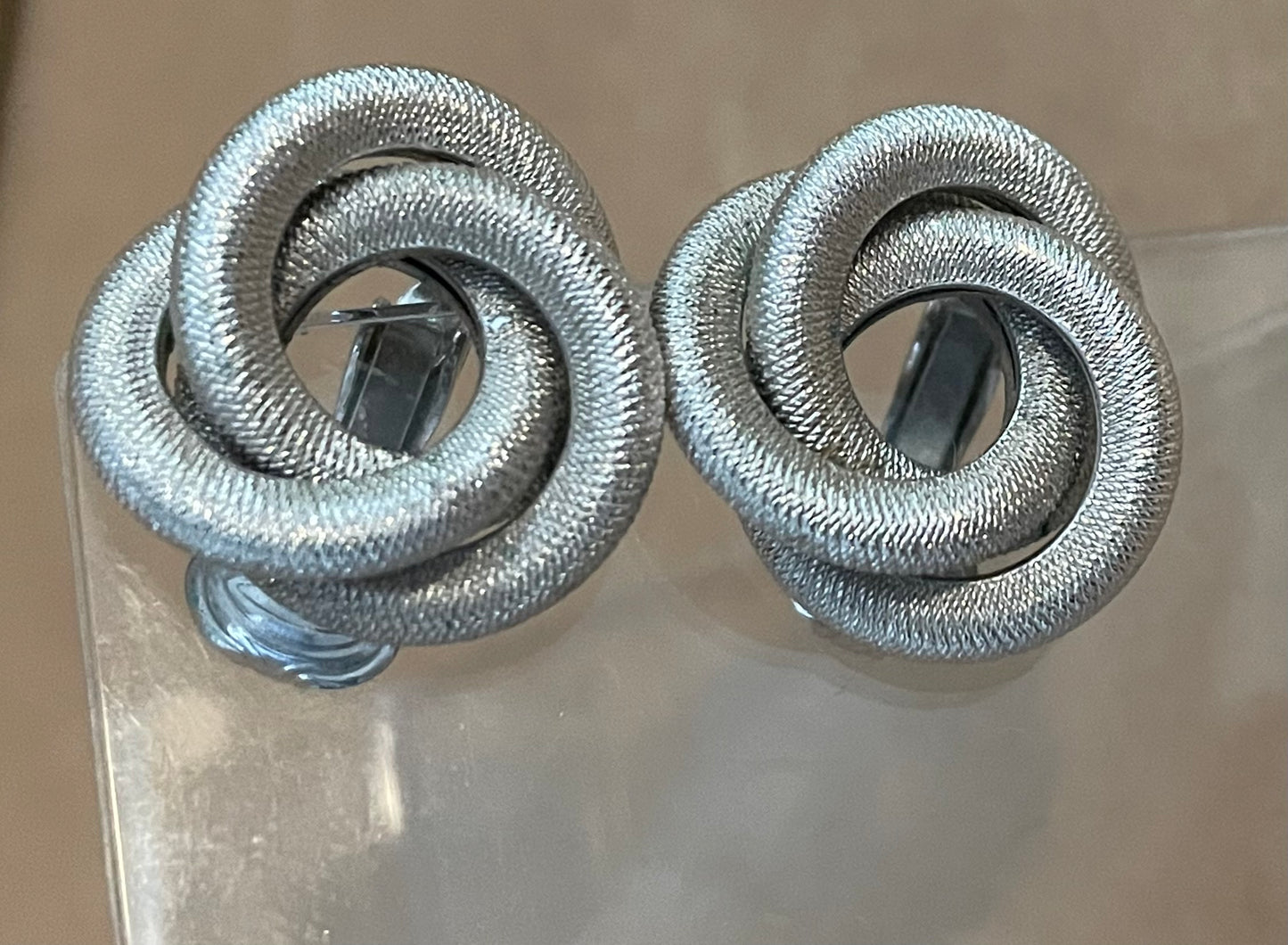 Vintage Silver Tone Metal Sarah Coventry Knot Twist Clip on Earrings