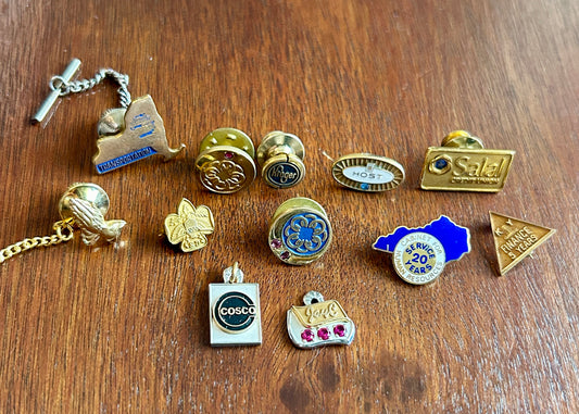 Vintage Lot of Gold Filled Plate Employee Service Advertising Pinbacks Pins