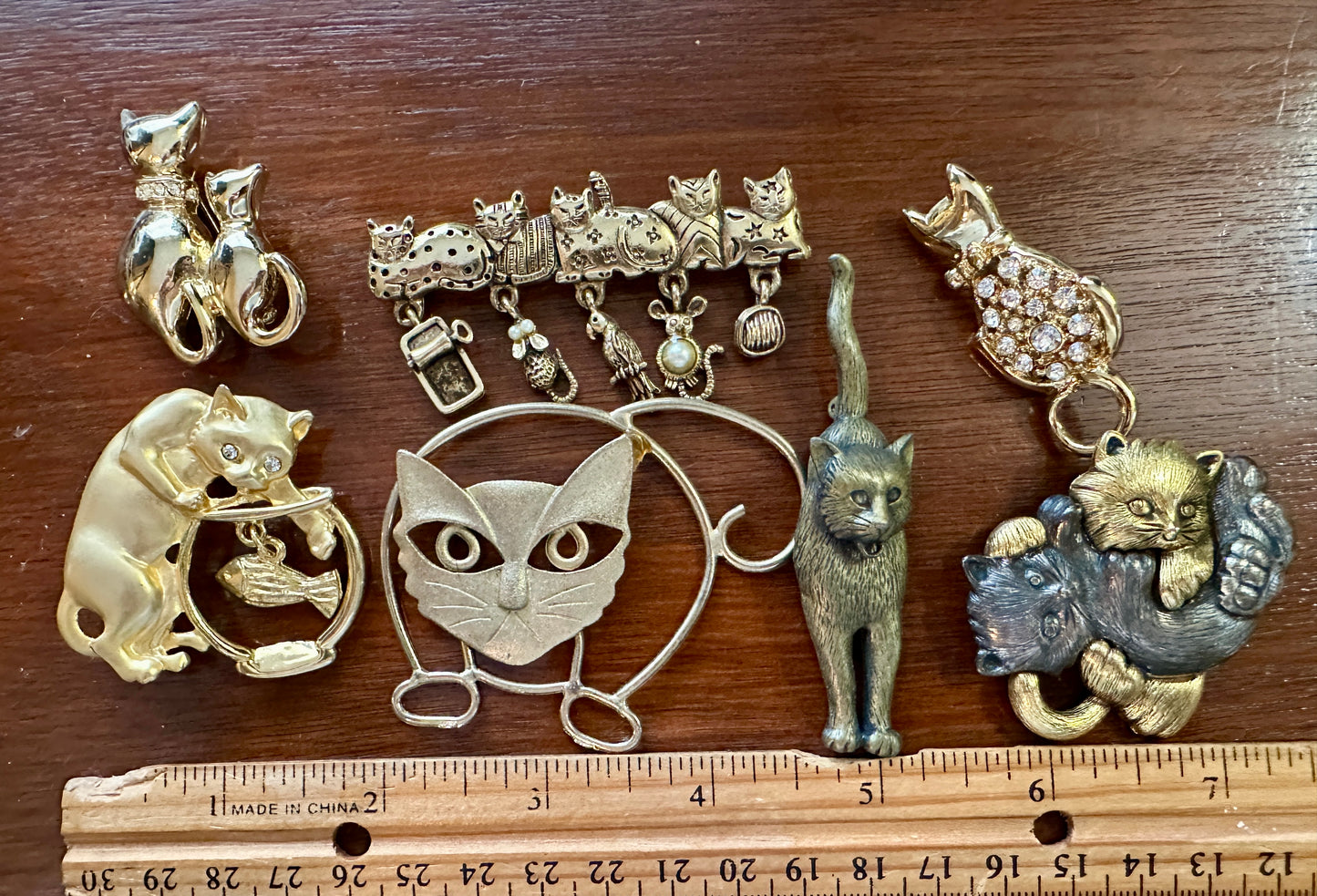 Vintage to Now Cat Kitten Brooch Pin Lot Some Signed Rhinestone Gold Silver Tone