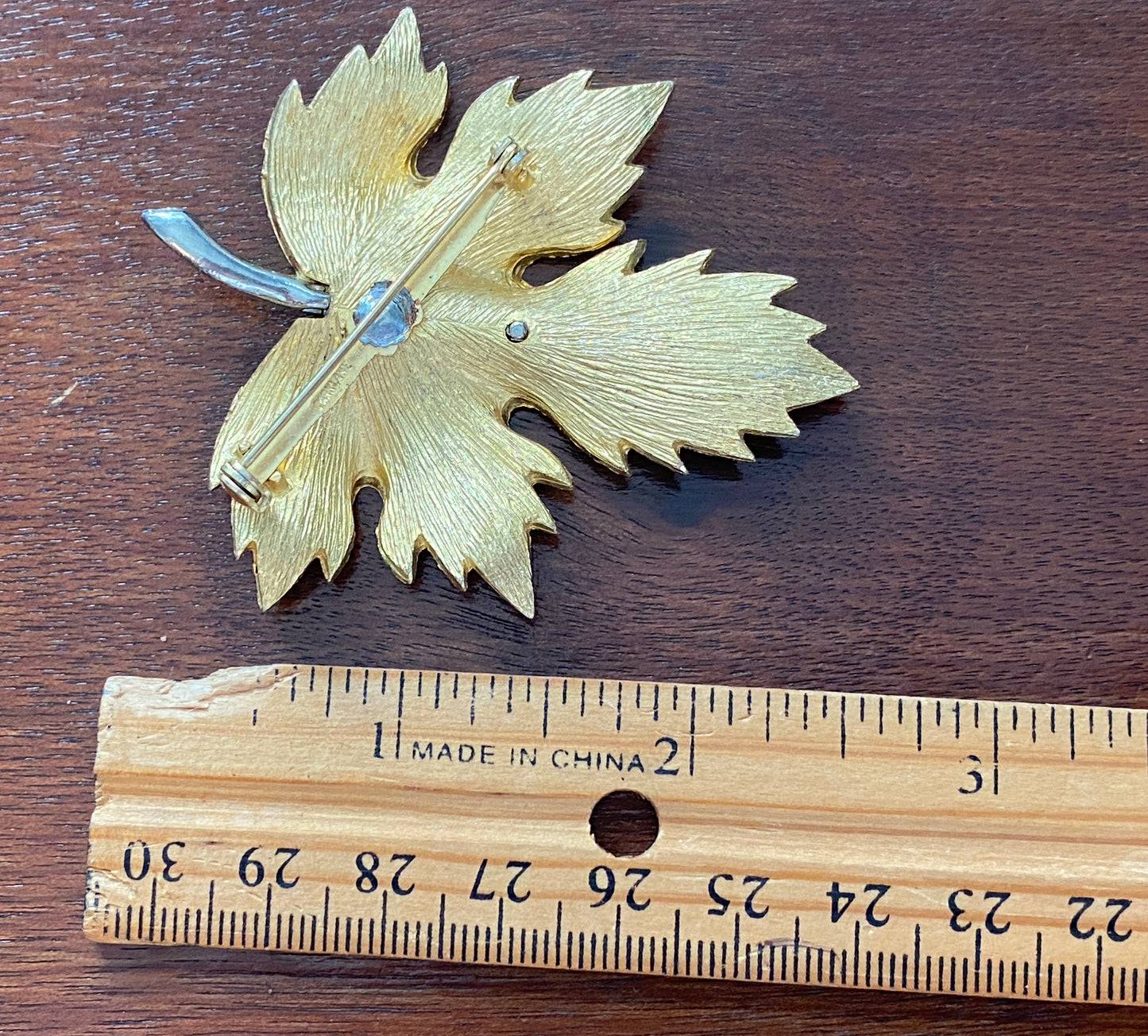 Vintage Park Lane Signed Gold Tone Textured Rhinestone Leaf Brooch Pin