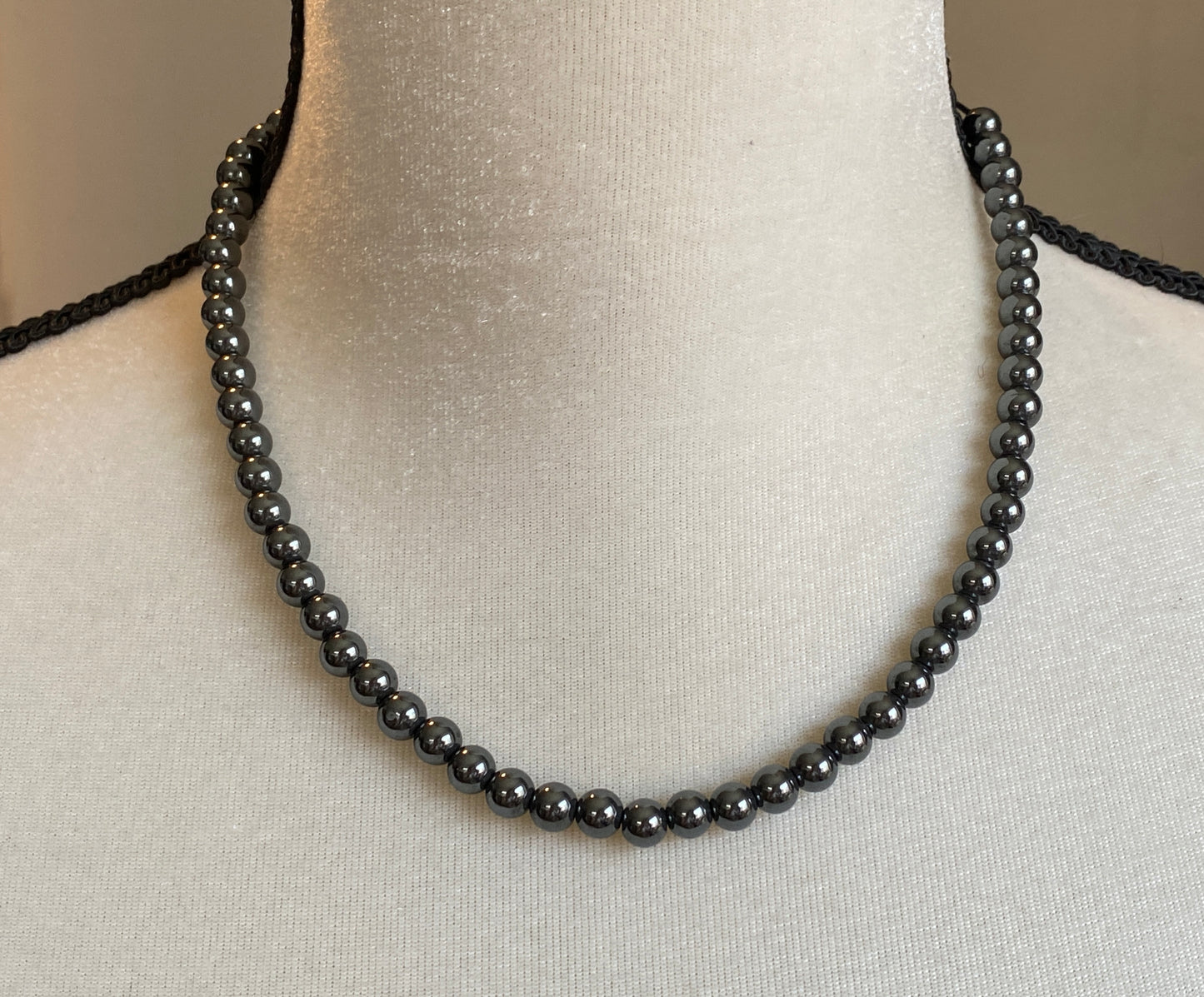 Adjustable Polished Round Hematite Bead Choker Necklace