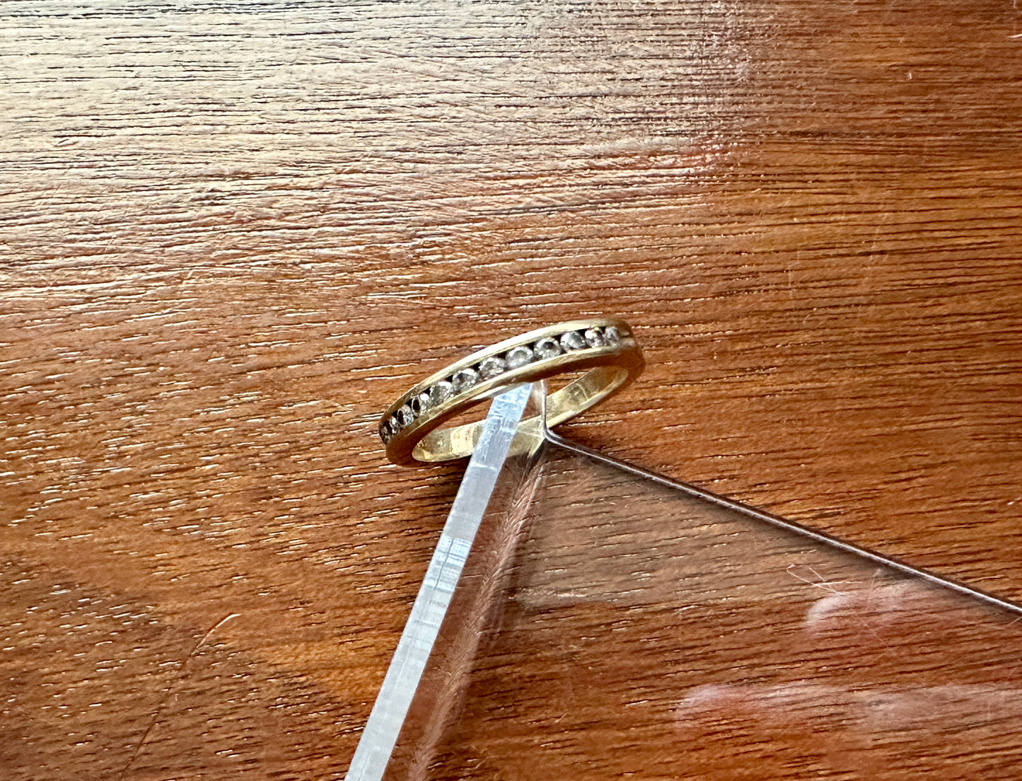 14k Yellow Gold Channel Set .25ctw Diamond Band Ring Sz 4.75