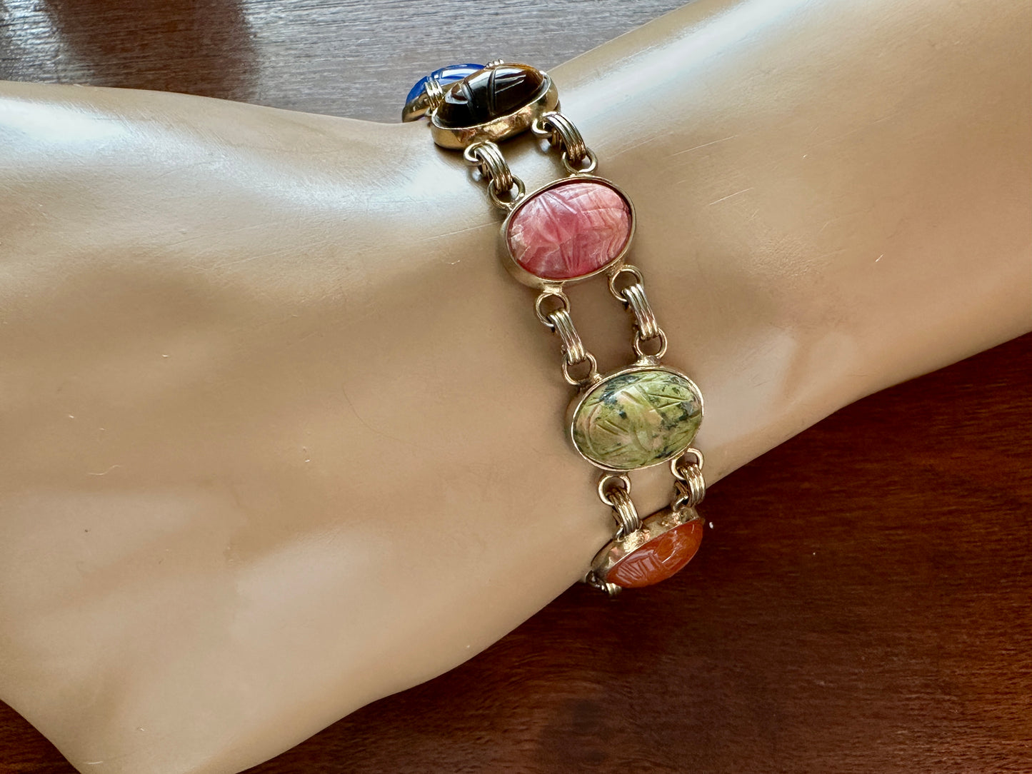 Vintage 1/20 12k Yellow Gold Filled Scarab Gemstone Cabochon Panel Bracelet