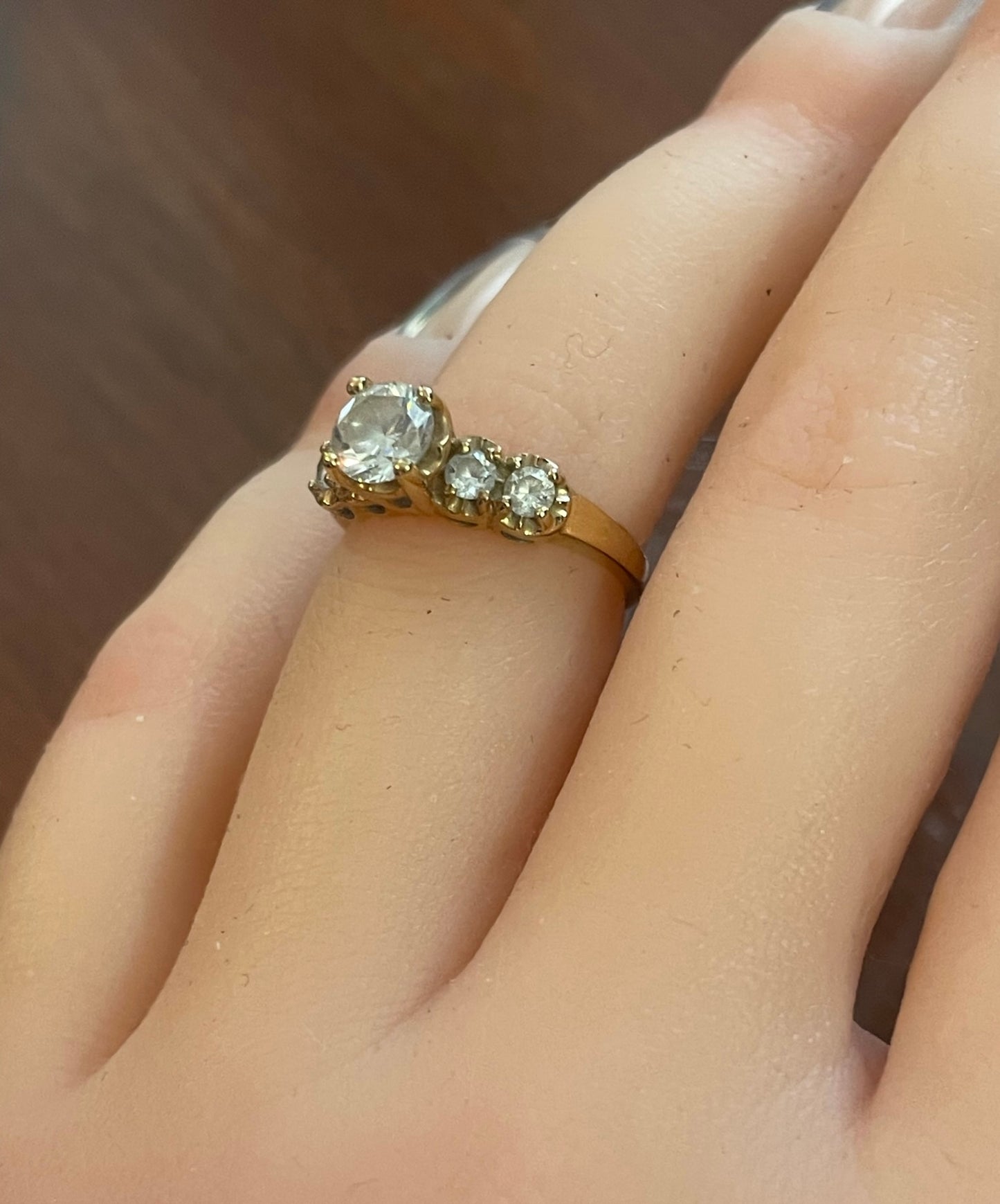 14k Yellow Gold 5 Round Cubic Zirconia Ring Sz 4.75