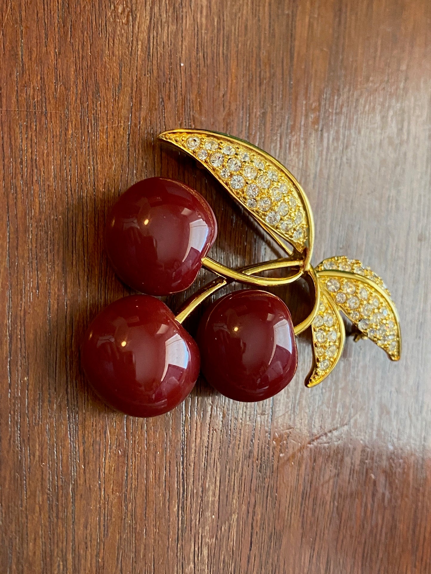 Joan Rivers Signed Gold Tone Rhinestone Cherry Cluster Brooch Pin