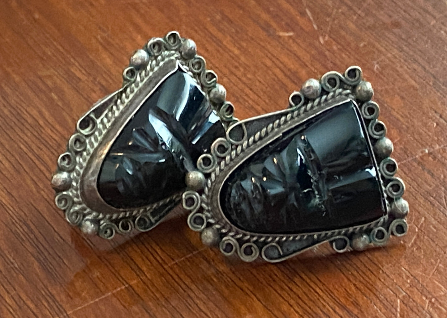 Vintage Silver Mexico Black Carved Face Screwback Earrings