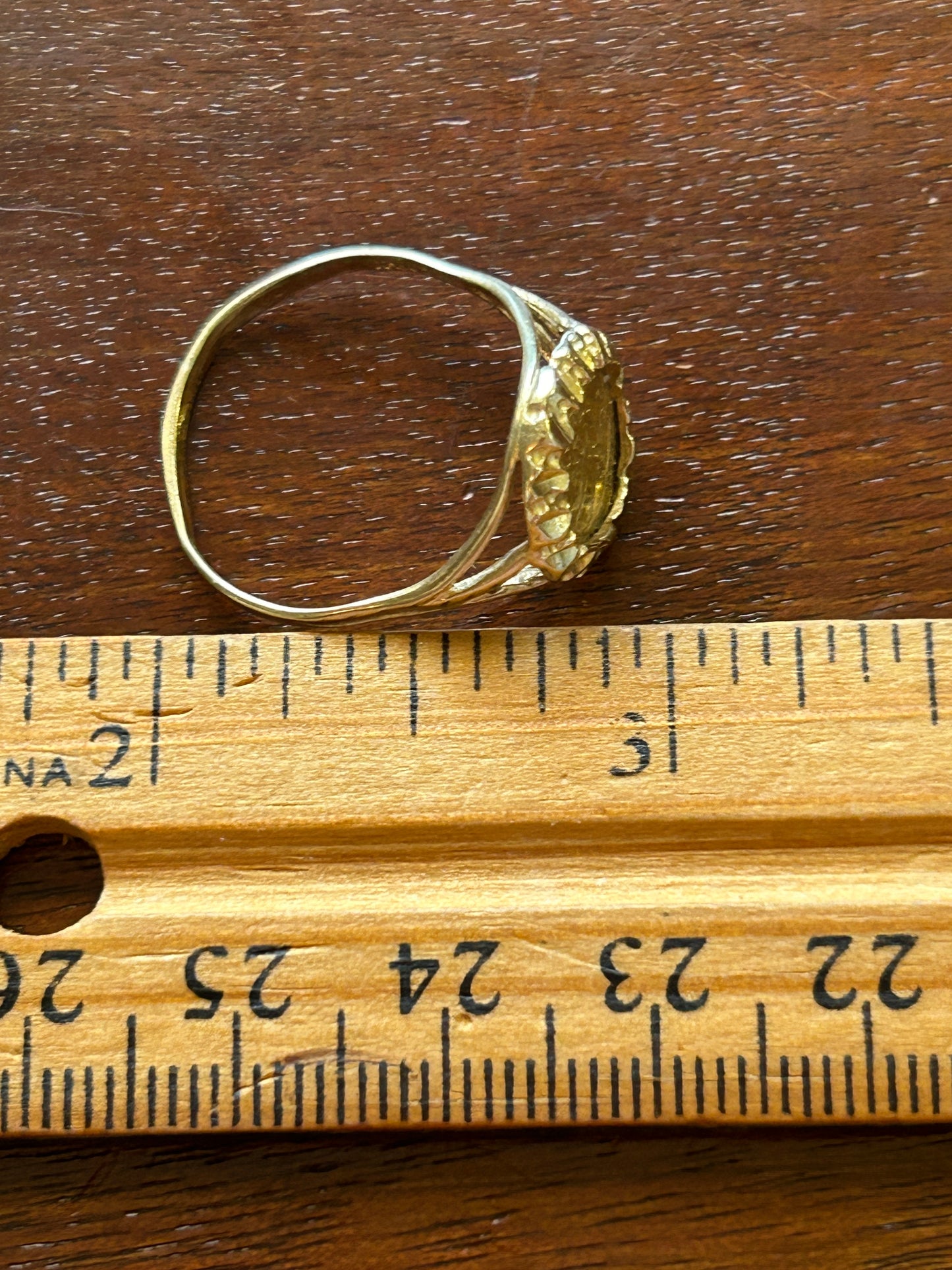 10k Yellow Gold Panda Coin Ring Sz 8.5 2g