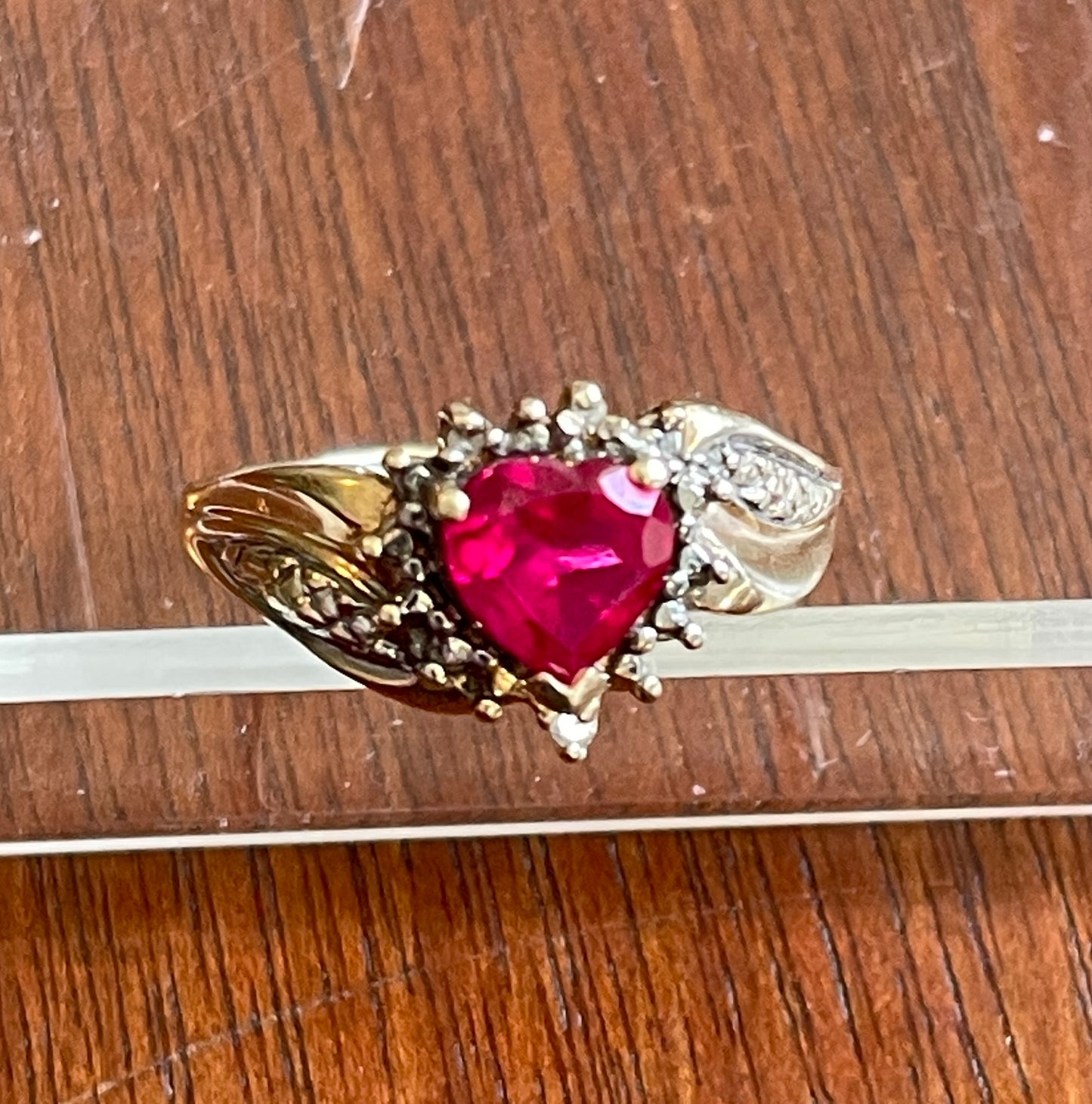 10k Yellow Gold Ring Simulated Ruby Heart with Diamond Accent Sz 7.25