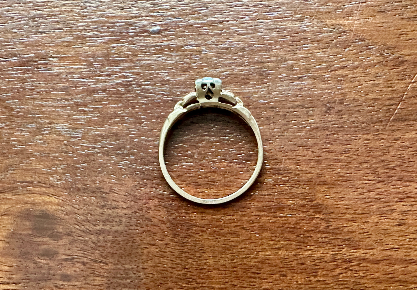 Vintage 14k Yellow Gold Diamond Engagement Ring Sz 5.25