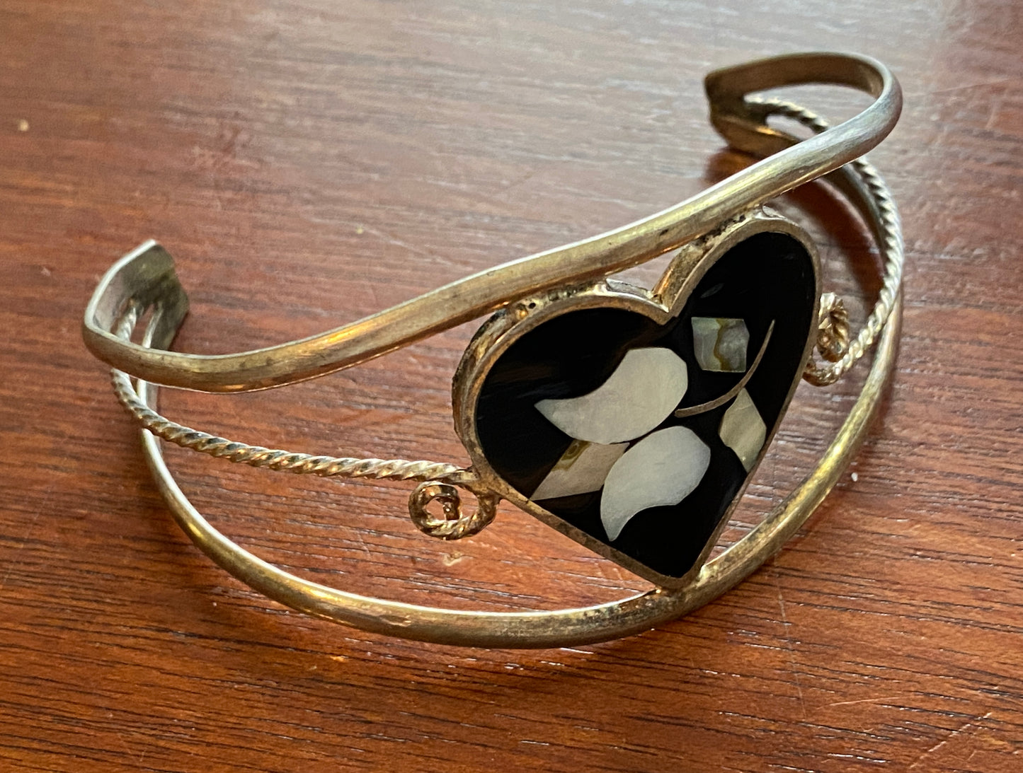 Vintage Alpaca Silver Onyx Abalone Heart Bangle Bracelet Flower Design