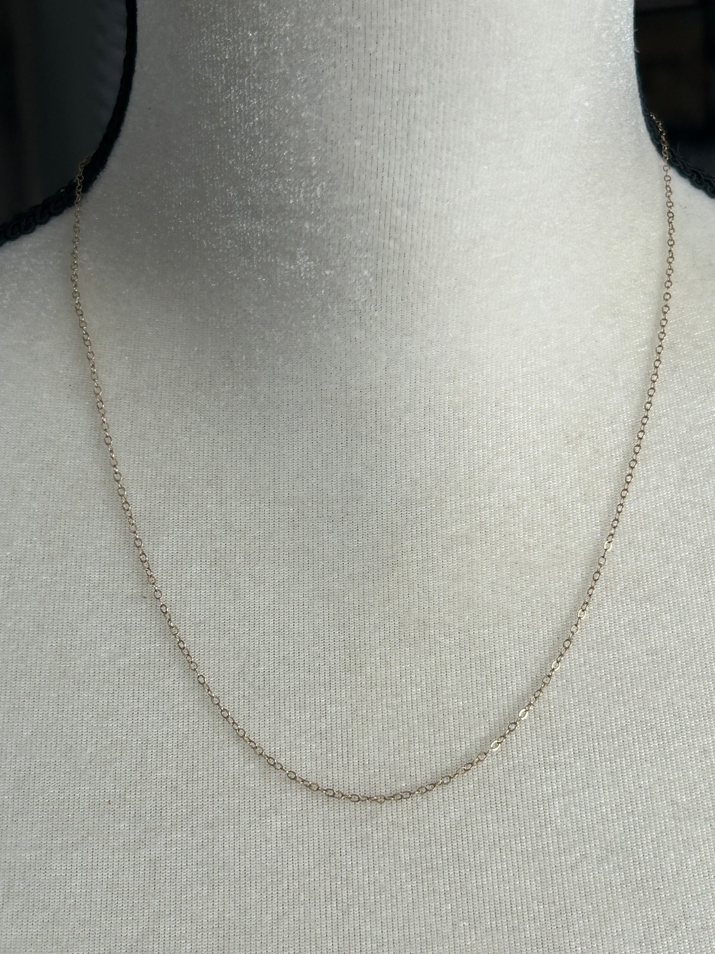 14k Yellow Gold Thin Rolo Chain Necklace 19" Long