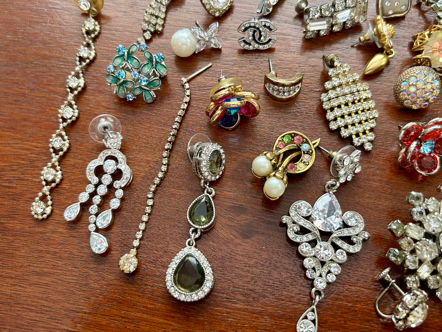 Over 60 Vintage SINGLE Earring Lot Rhinestones AB Harvest Cluster Craft Pearl