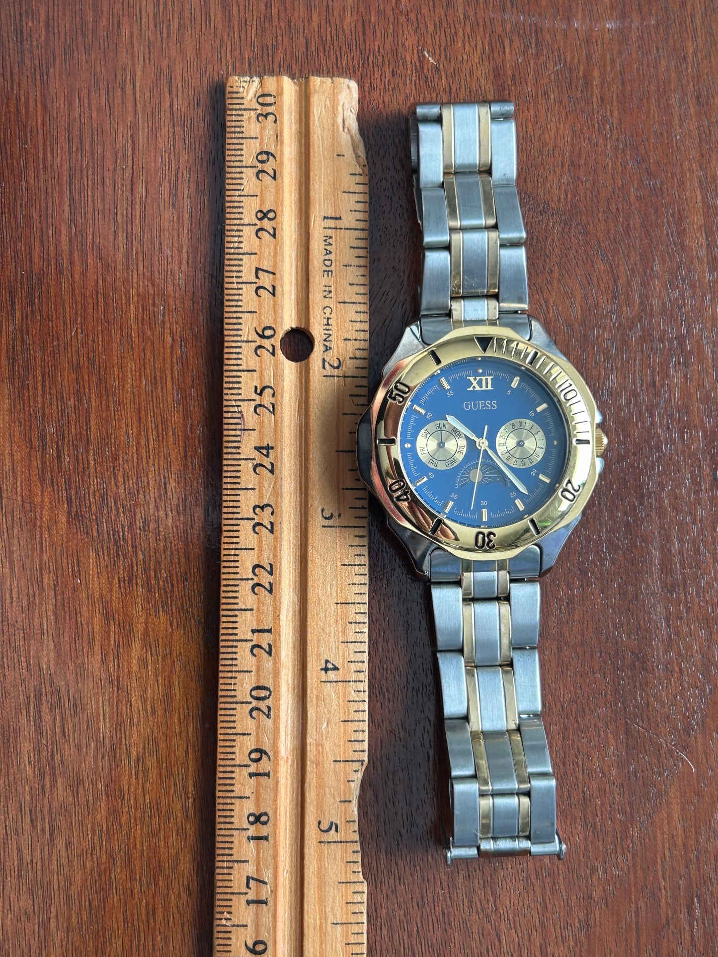 Vintage 90's Guess Mens Chronograph Wristwatch Watch 1994 Blue Dial