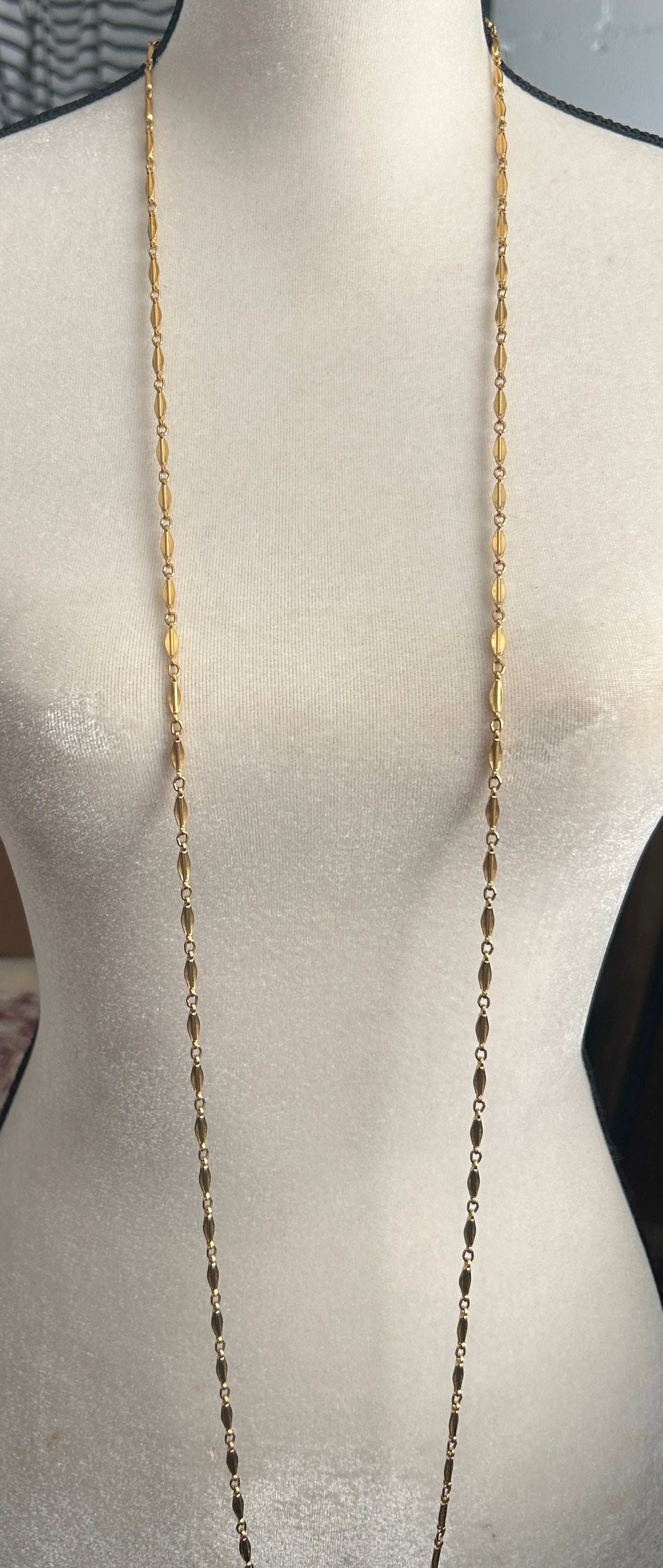 Vintage Gold Tone Opera Length Chain Necklace