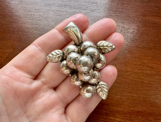 Vintage Mexico Silver Wash Large Grape Cluster Brooch Pin