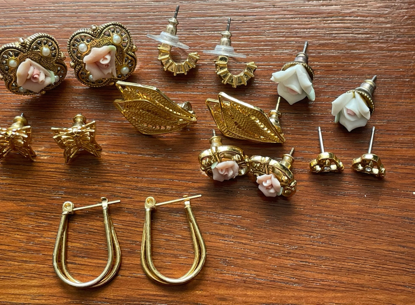 Vintage Gold Tone Porcelain Ceramic Faux Pearl Stud Pierced Earring Lot Hoops