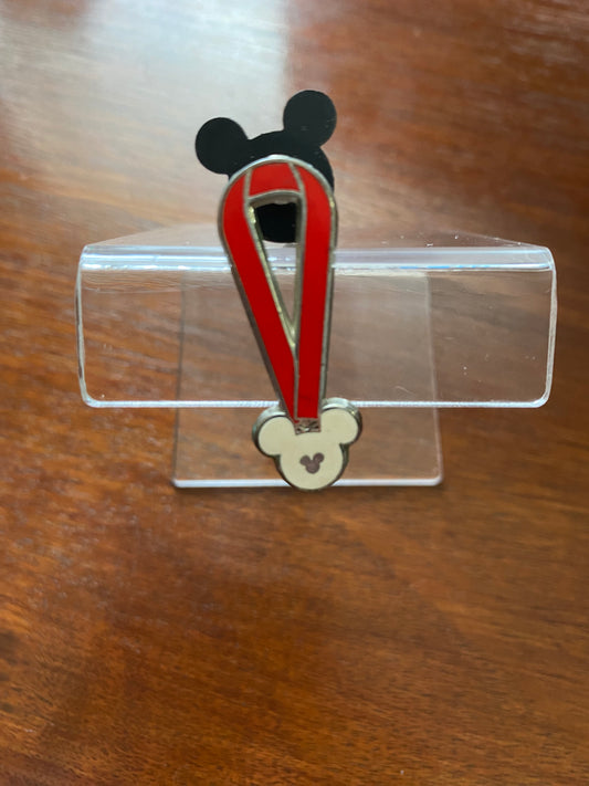 Disney Enamel Red Lanyard Hidden Mickey Trading Pin Series Collectible Pin Brooch