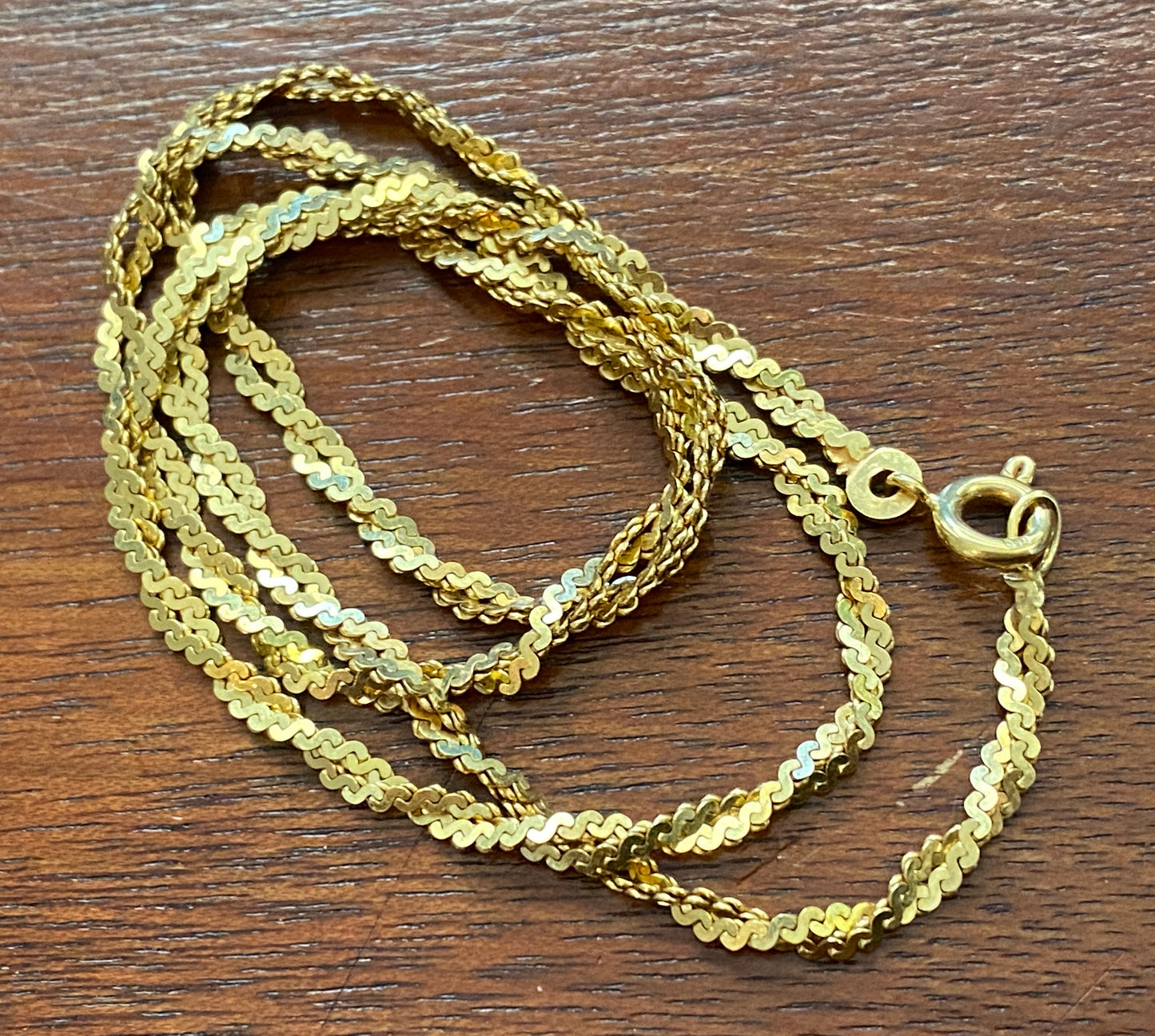 18k Yellow Gold Twist Chain Necklace