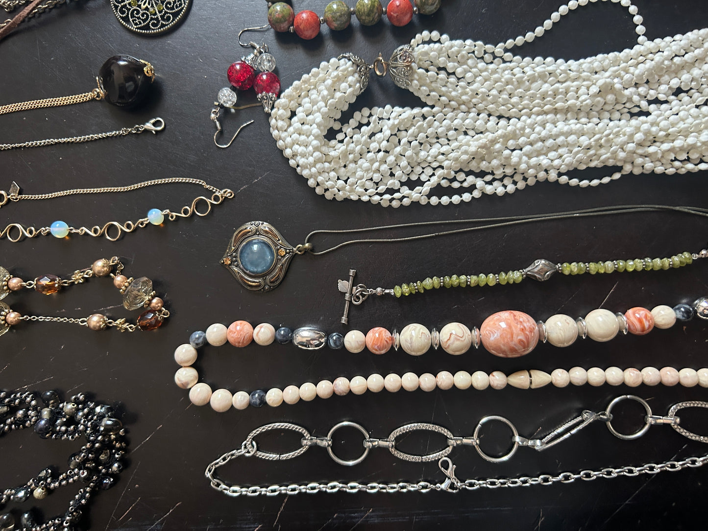 Vintage to Now Earthy Bead Jewelry Lot Necklaces Earrings Rings Braacelets 1.5lb