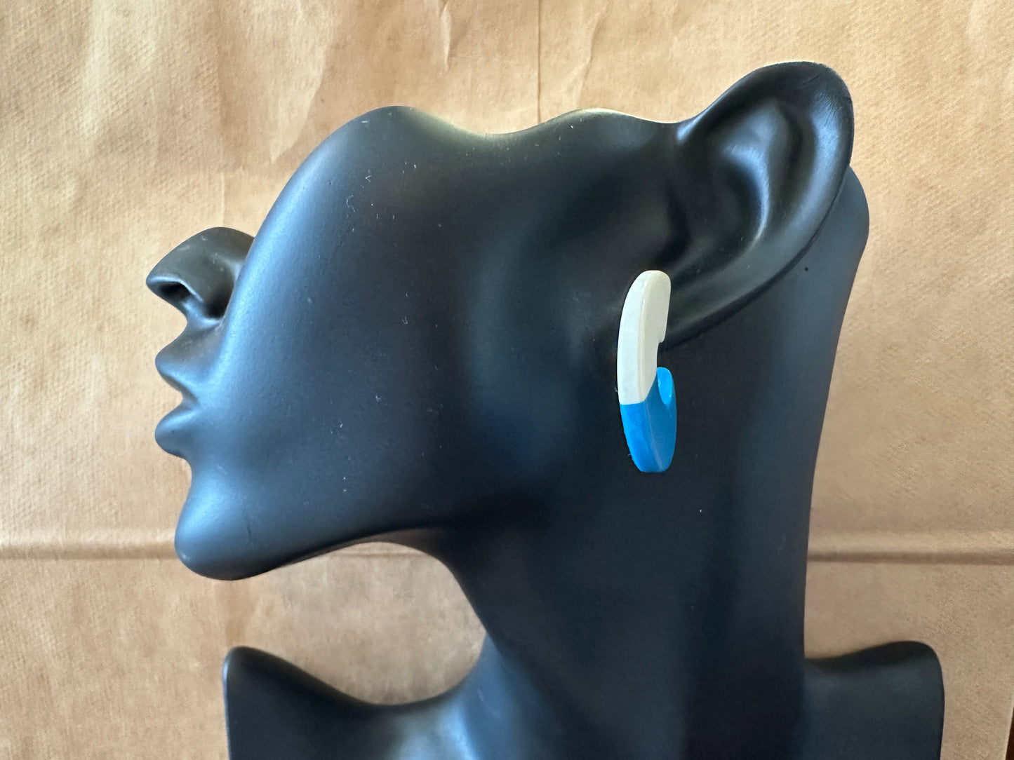 Vintage Blue White Chunky Hoop Pierced Earrings