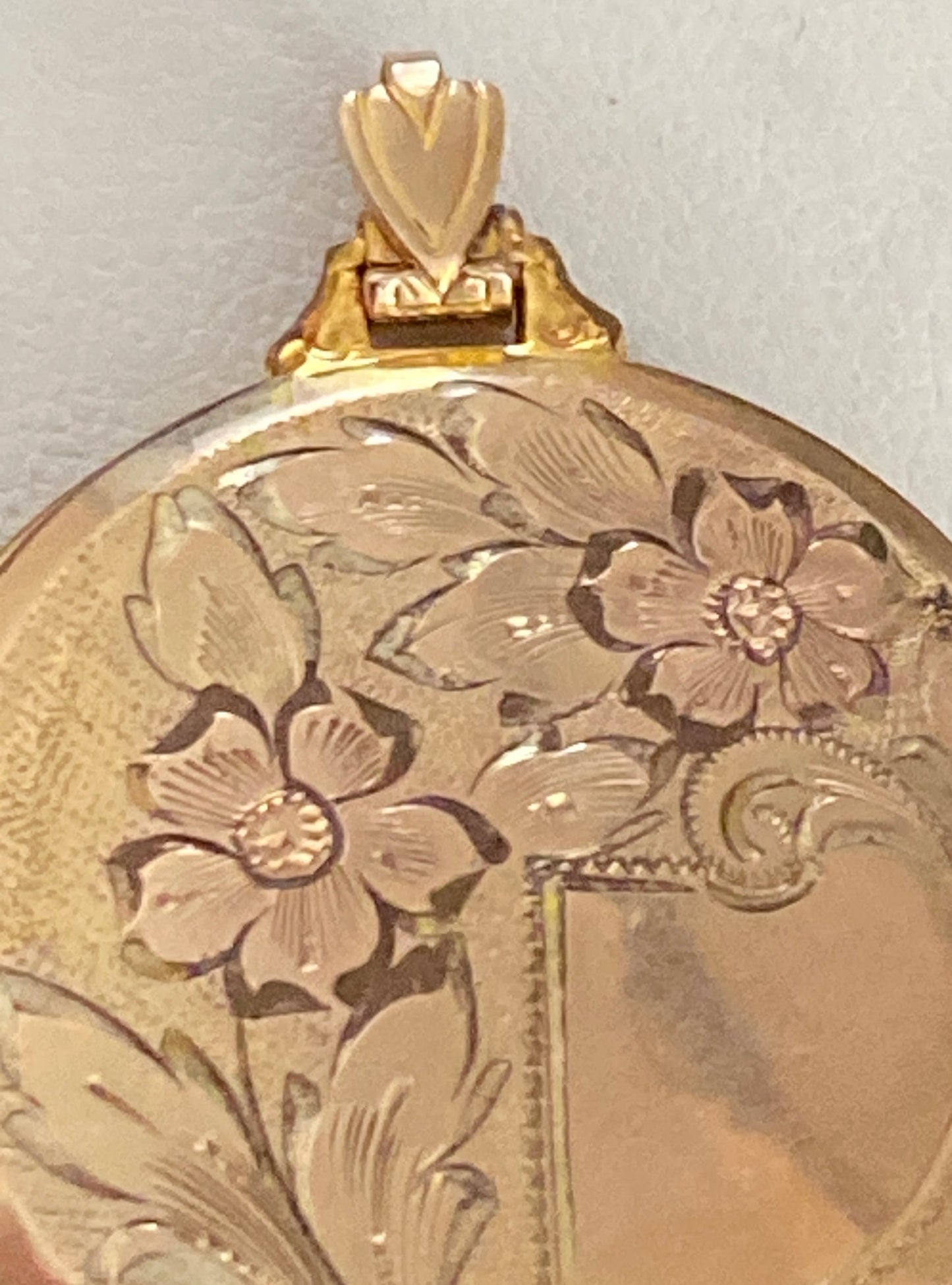 Vintage LS 1/20 10k Rose Yellow Gold Filled Locket Pendant Flowers