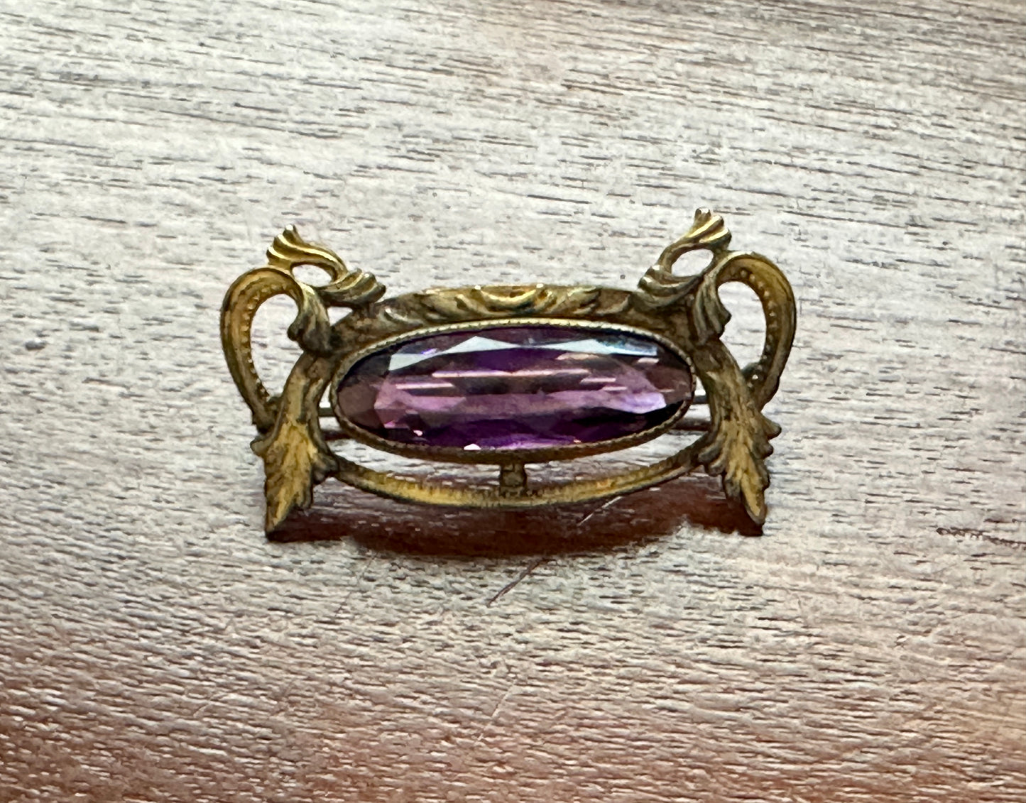 Vintage Antique Art Nouveau Gold Tone Glass Purple Amethyst Navette Brooch Pin